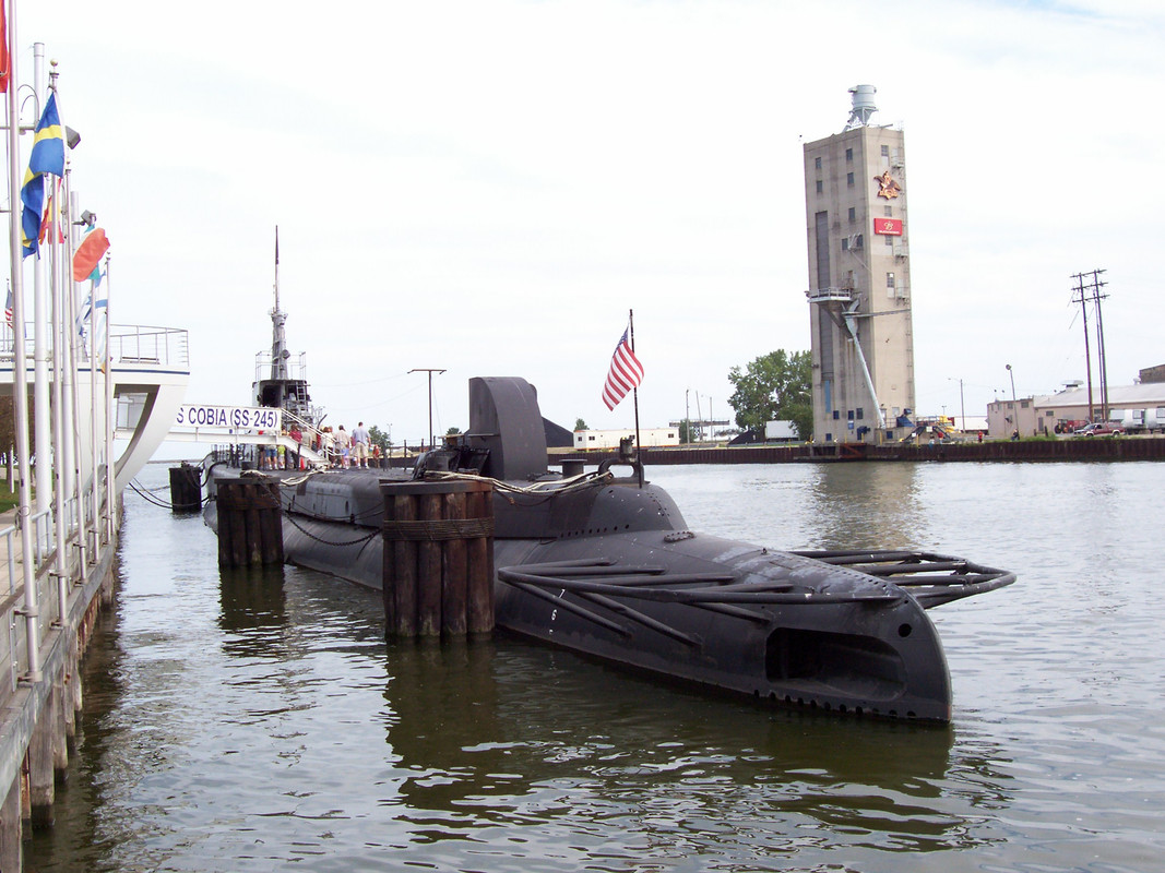 USS Cobia SS 245 conservado en el Museo Marítimo de Wisconsin, EE.UU.
