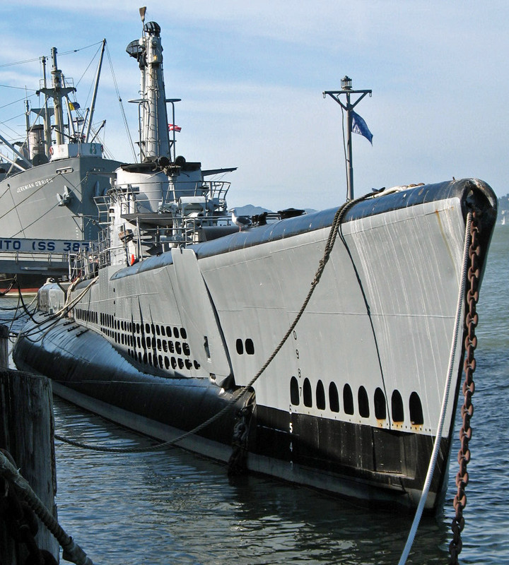 USS Pampanito SS 383 conservado en el Museo Naval de San Francisco, California, EE.UU.