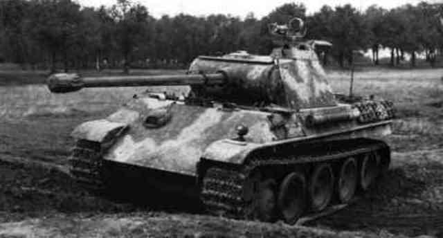 Panther Mk V con la configuración infrarroja SPERBER