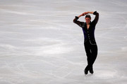 Jason_Brown_ISU_Grand_Prix_Figure_Skating_IYs_GJv